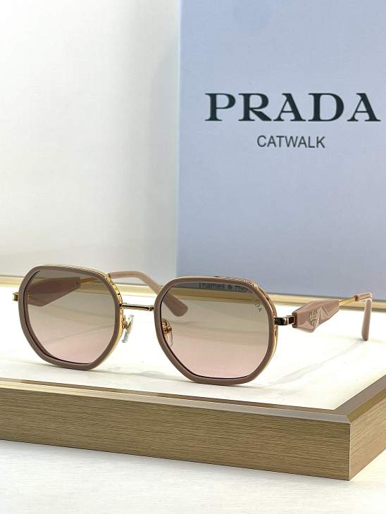 Picture of Prada Sunglasses _SKUfw76160991fw